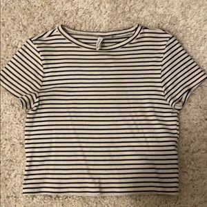 H&M Divided t-shirt